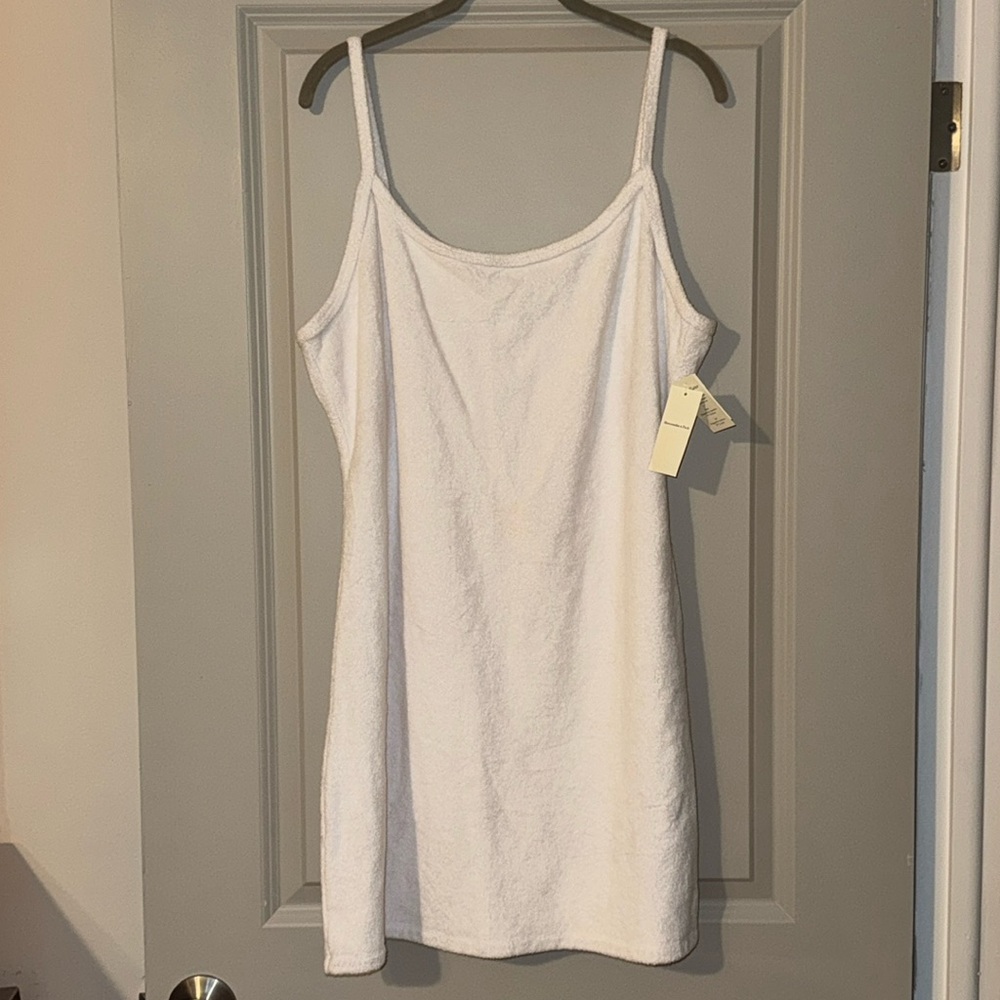 Abercrombie & Fitch terry cloth cover up